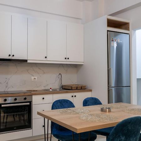 Noel Sea View Apartments Sarandë Esterno foto