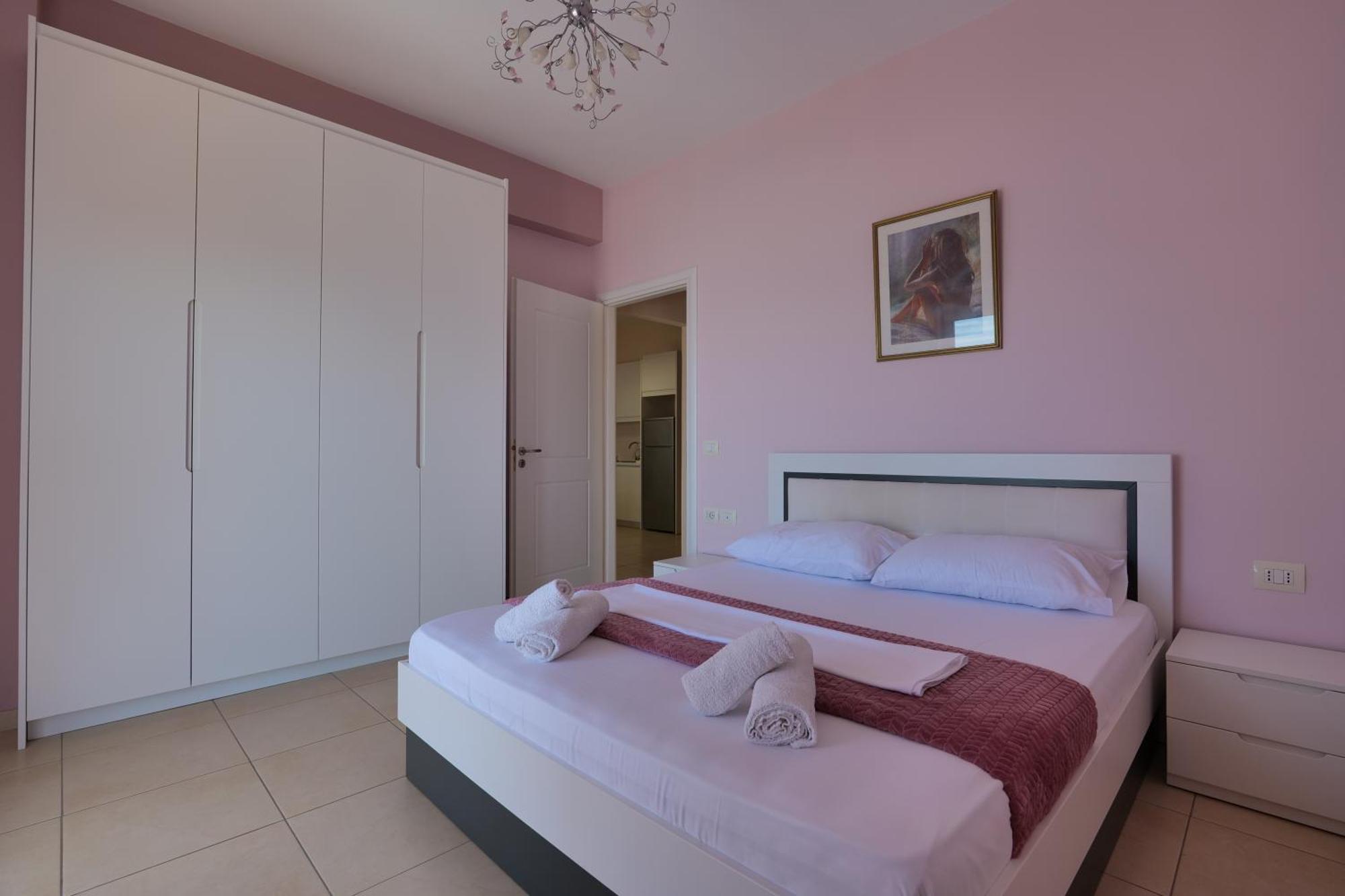 Noel Sea View Apartments Sarandë Esterno foto