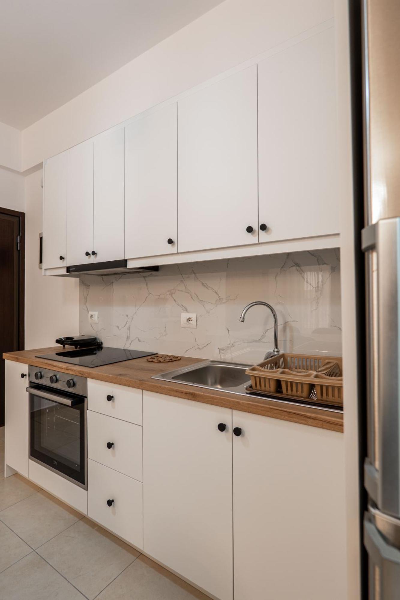 Noel Sea View Apartments Sarandë Esterno foto