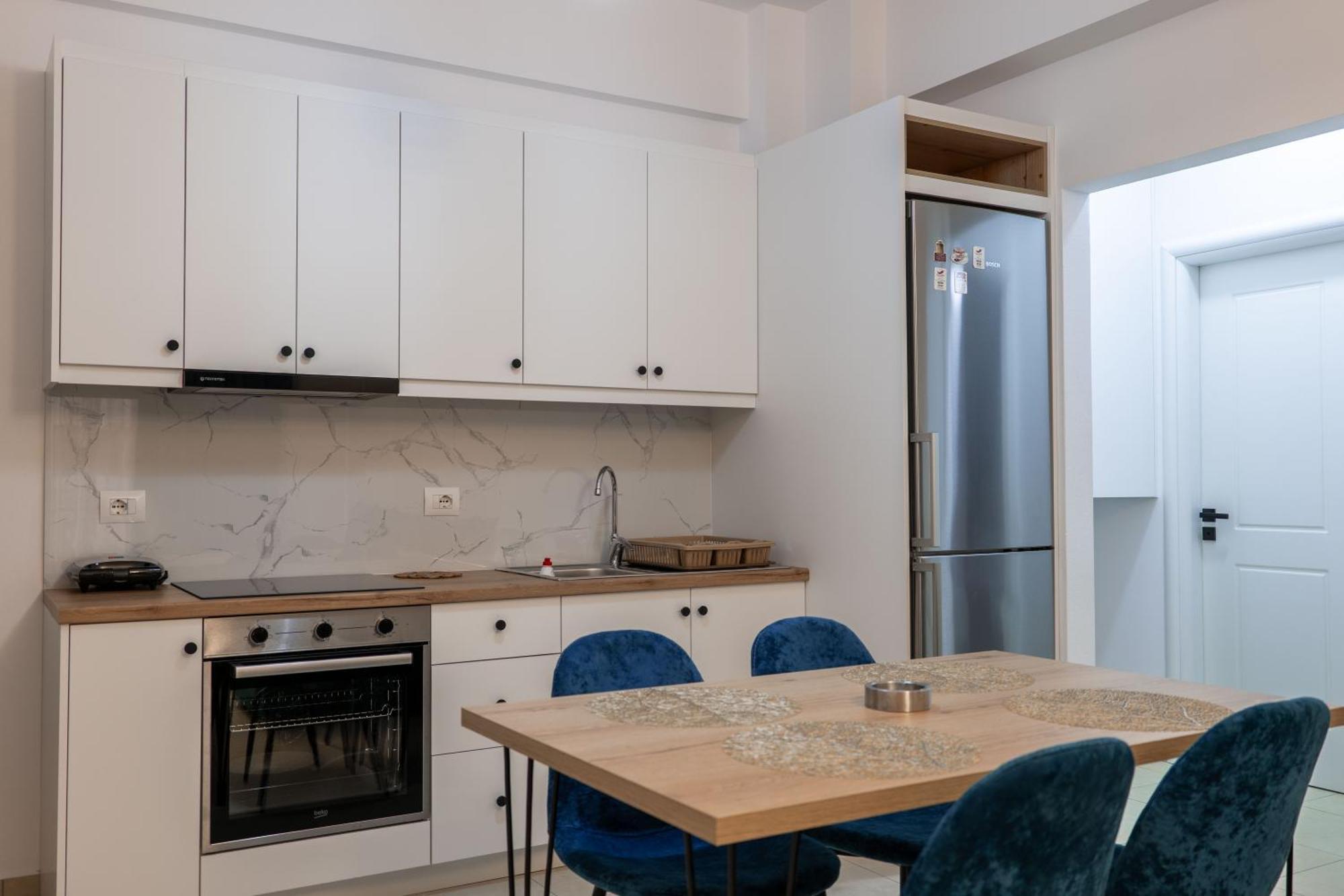 Noel Sea View Apartments Sarandë Esterno foto